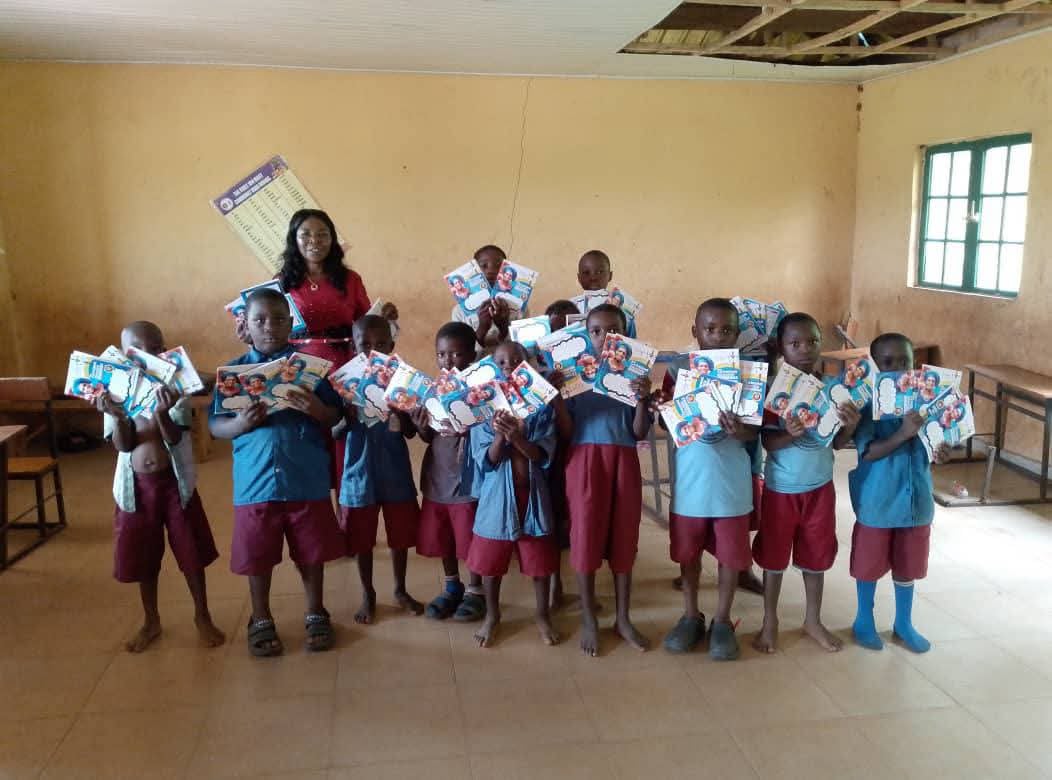 Donation of Notebooks for pupils of Abolele Primary School, Ugbegun